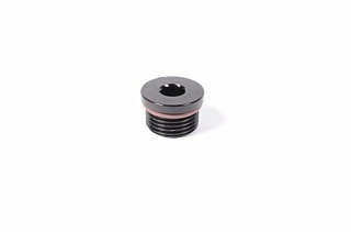 Заглушка Radium Engineering 8AN ORB Plug Black